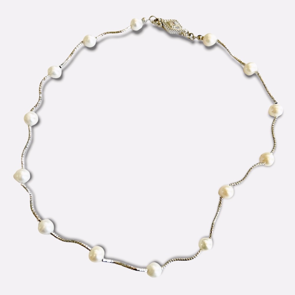 Elegant Freshwater Pearl Twisted Silver Bar Necklace